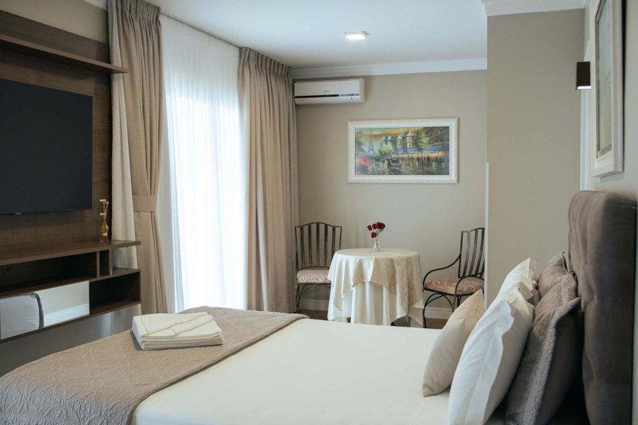 Lagoa Parque Hotel - Suíte com Vista para o Lago